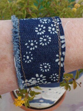 Hand Crafted Wrist Swag Bracelet REVERSIBLE